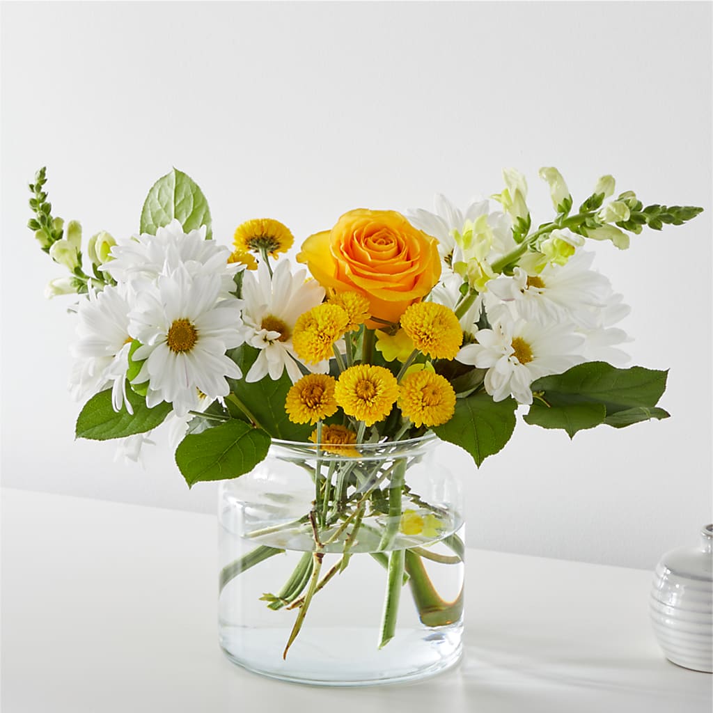 Sun Salutation Bouquet – M & R FLOWER AND GIFT SHOP, Lancaster CA