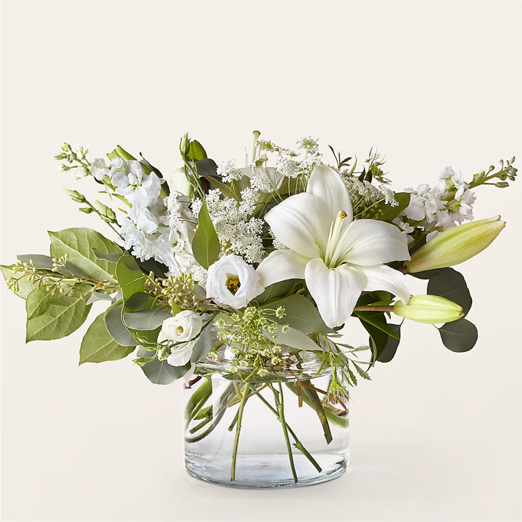 Alluring Elegance Bouquet – M & R FLOWER AND GIFT SHOP, Lancaster CA
