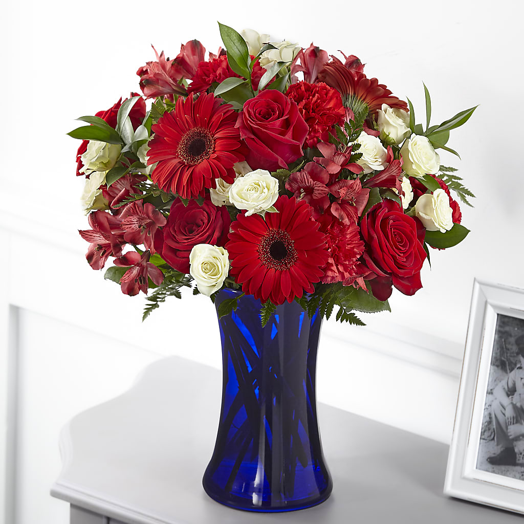 Hearts Embrace Bouquet – M & R FLOWER AND GIFT SHOP, Lancaster CA