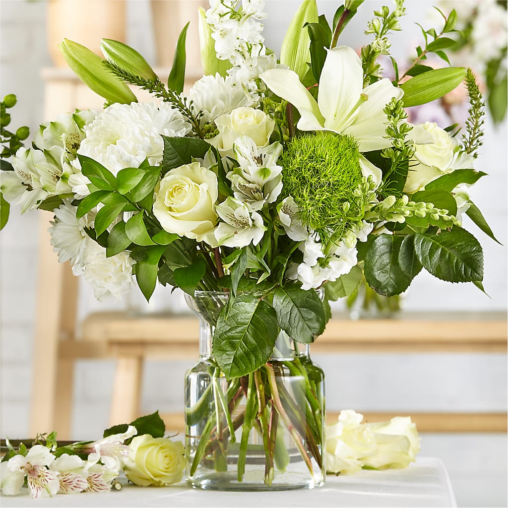 Classic Ivory – A Florist Original – M & R FLOWER AND GIFT SHOP, Lancaster CA