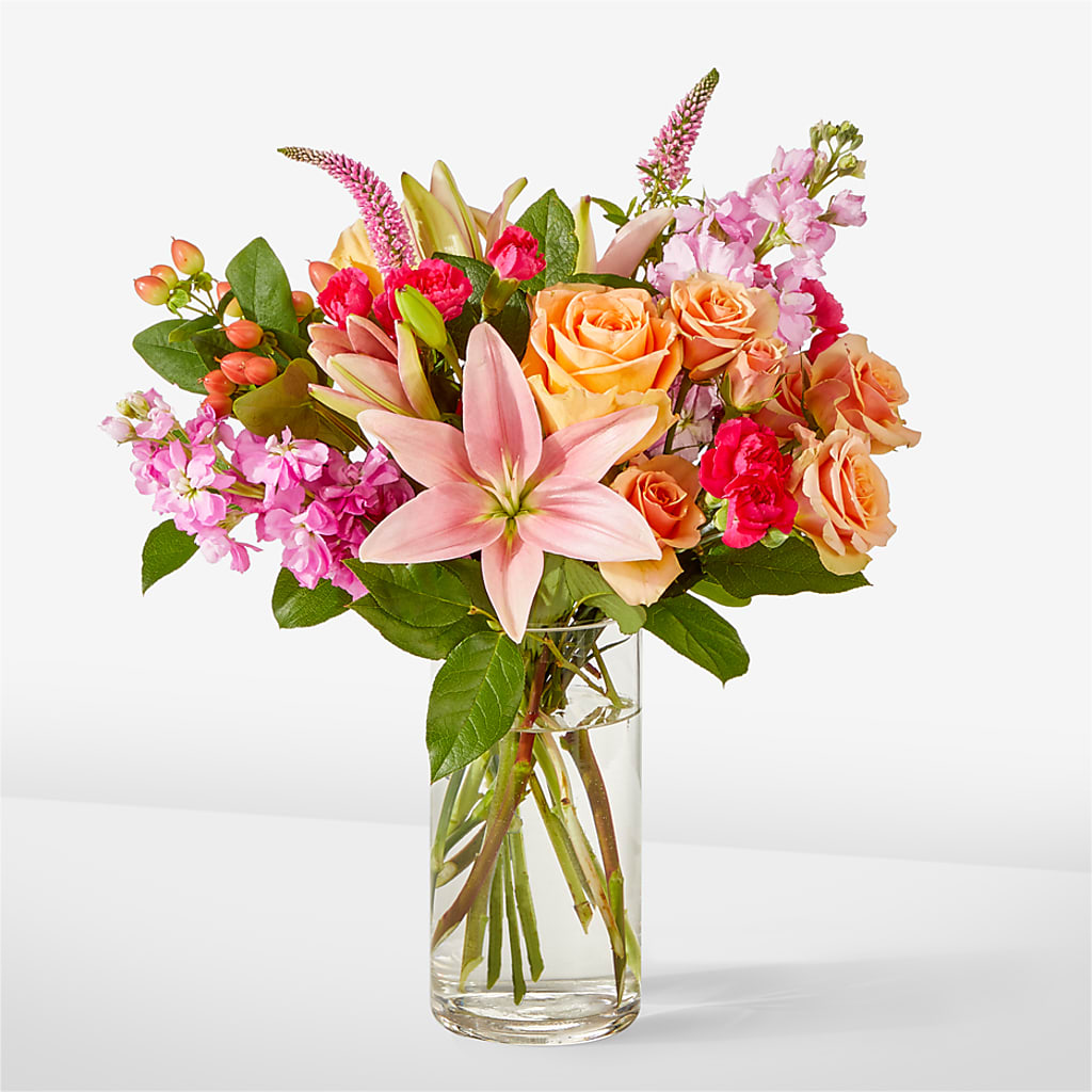 Bisous Bouquet – M & R FLOWER AND GIFT SHOP, Lancaster CA