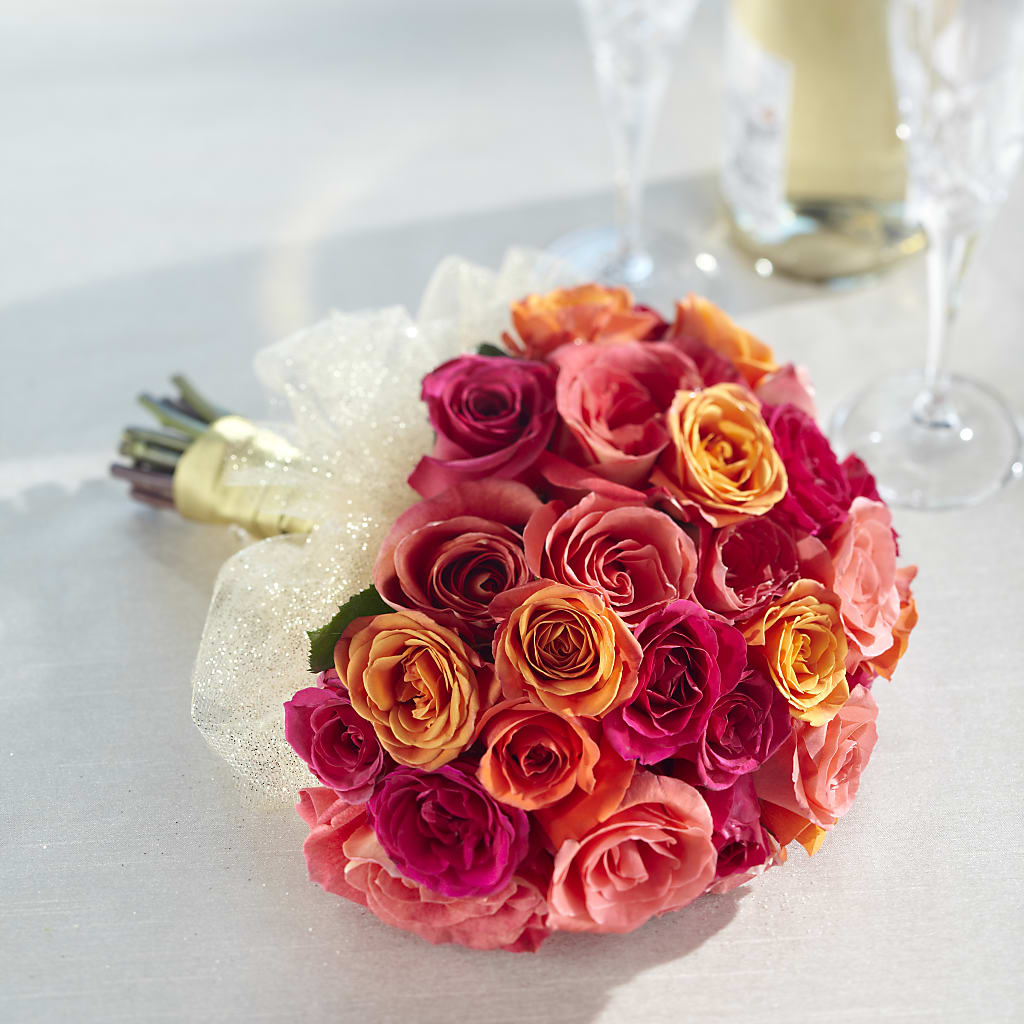 Sweet Roses Bouquet – M & R FLOWER AND GIFT SHOP, Lancaster CA