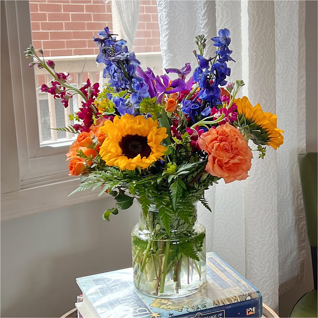 Rays of Life Bouquet – M & R FLOWER AND GIFT SHOP, Lancaster CA
