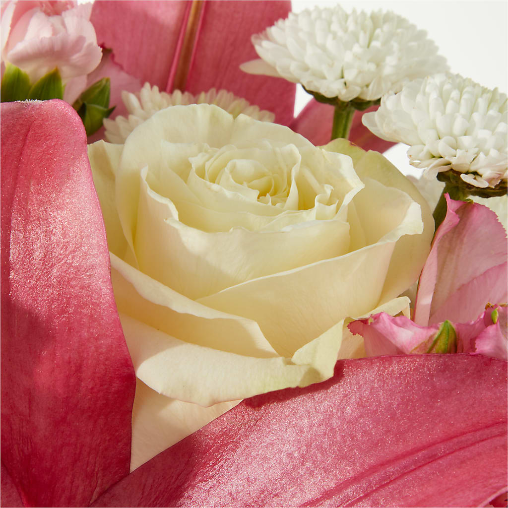 Piece of Cake Bouquet – M & R FLOWER AND GIFT SHOP, Lancaster CA