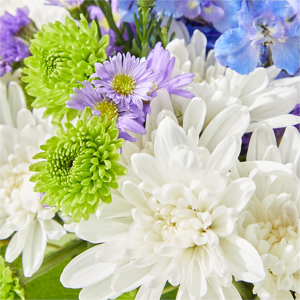 Genuine Gestures Bouquet – M & R FLOWER AND GIFT SHOP, Lancaster CA