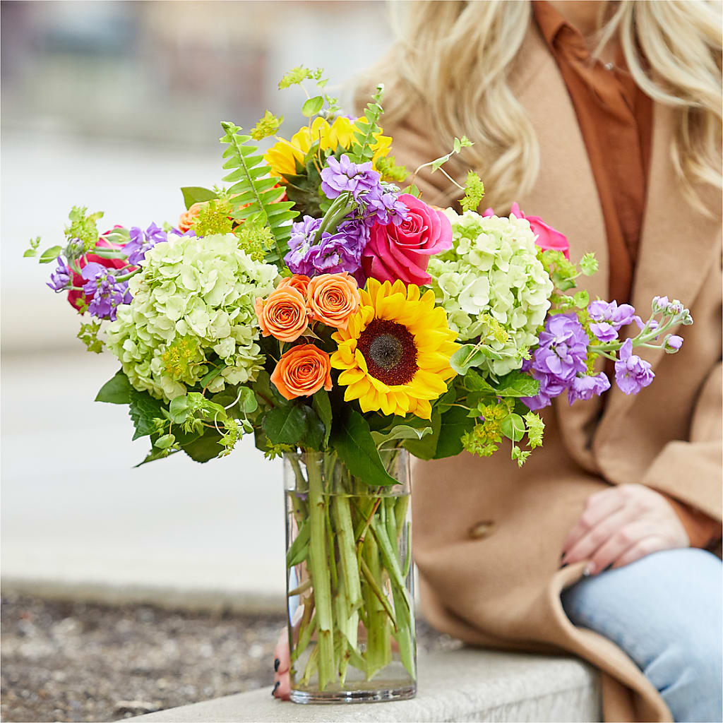 Vibrant Greetings Bouquet – M & R FLOWER AND GIFT SHOP, Lancaster CA