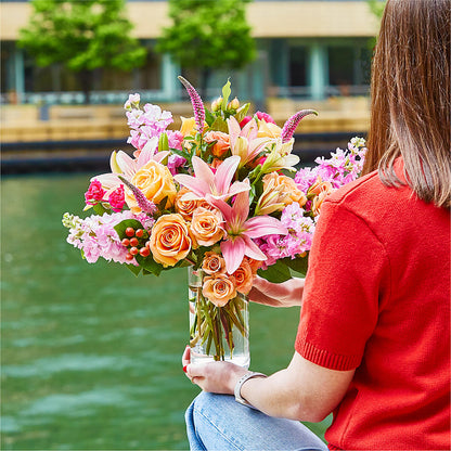 Bisous Bouquet – M & R FLOWER AND GIFT SHOP, Lancaster CA